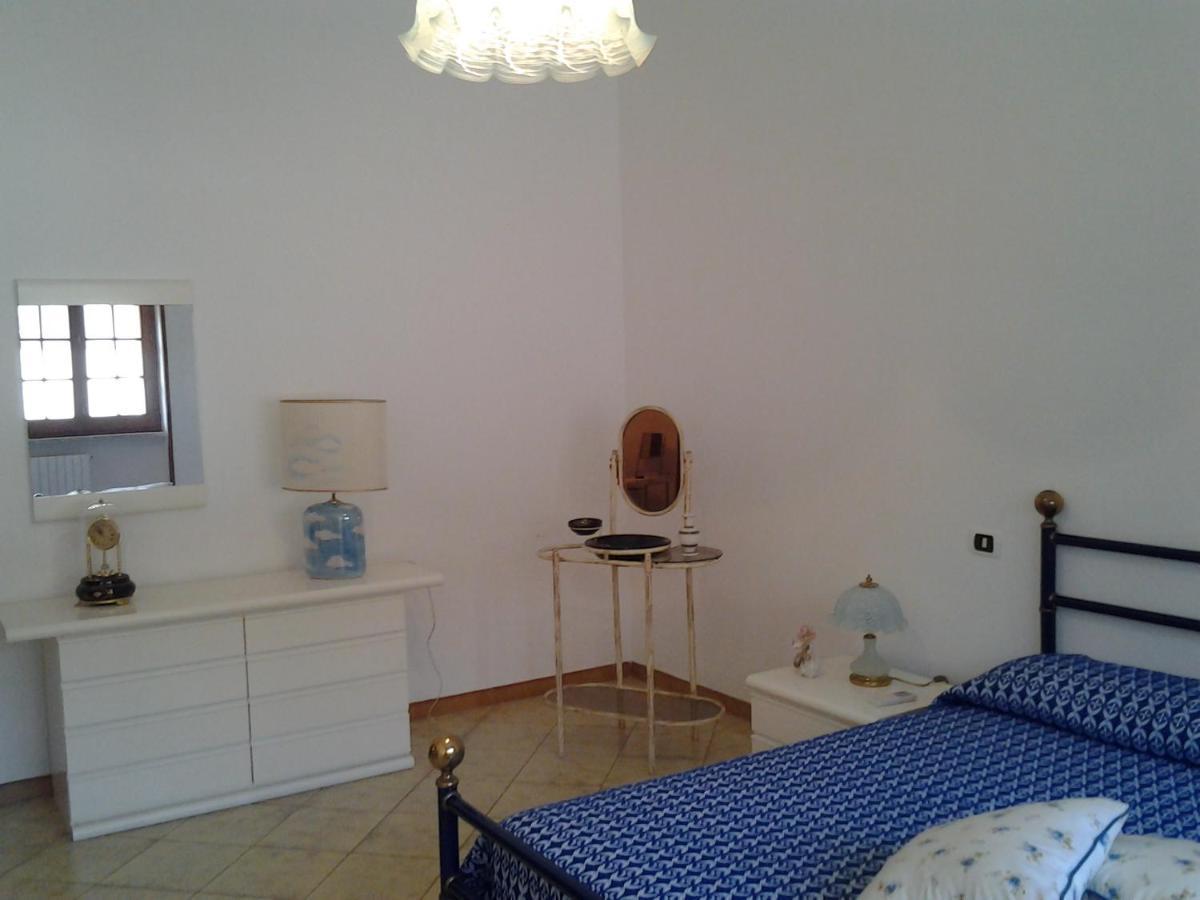 La Baronessa Villa Tiggiano Luaran gambar