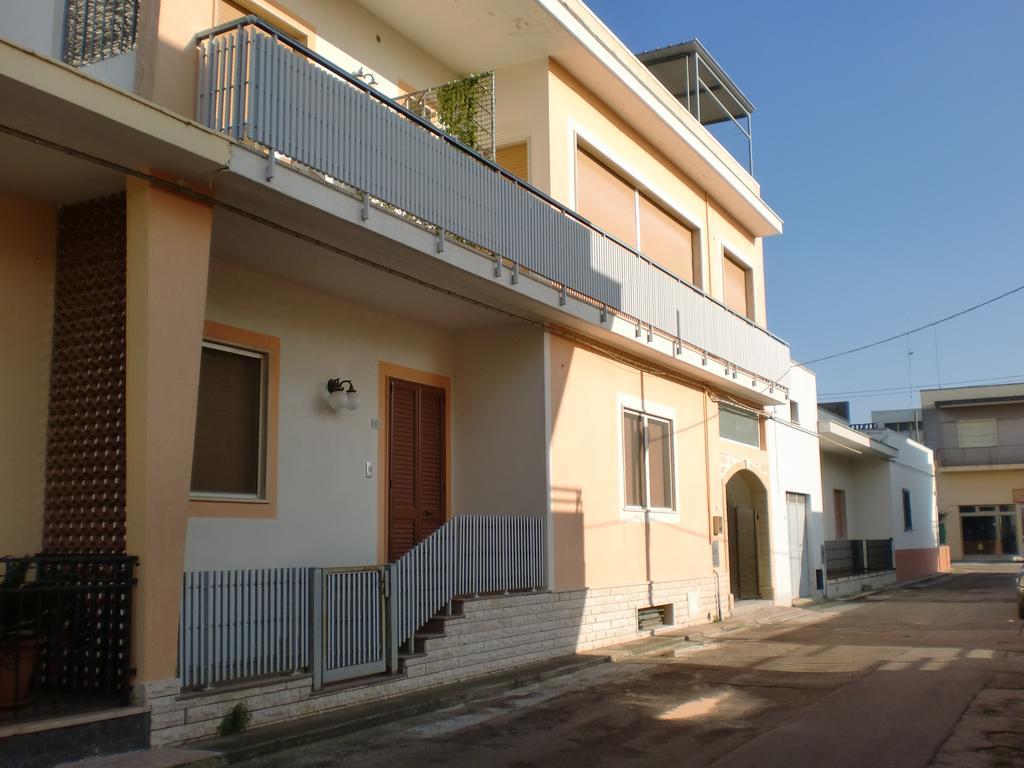 La Baronessa Villa Tiggiano Luaran gambar
