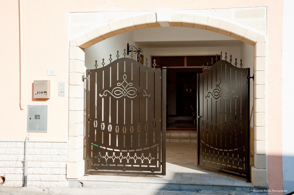 La Baronessa Villa Tiggiano Luaran gambar